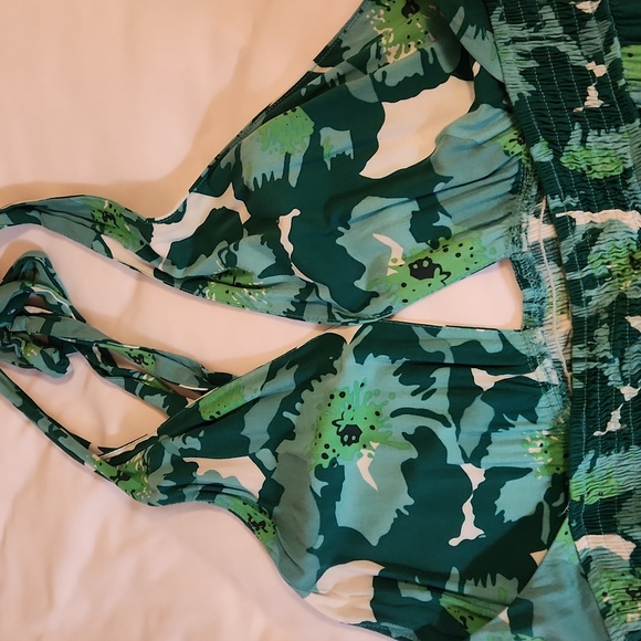 Zesica Summer Criss Cross Halter Dress, Size XL - Picture 5 of 6